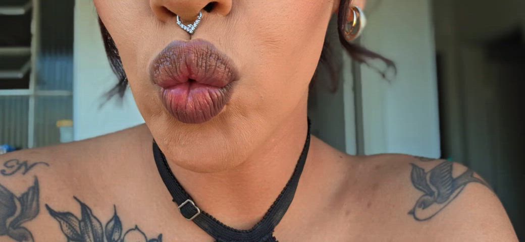 First post here! How are my plump lips? 🫦