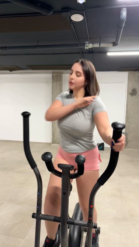 Imagine you come to the gym and see me