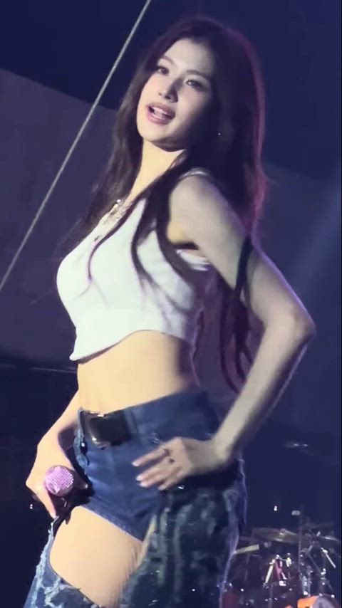 TWICE - Sana