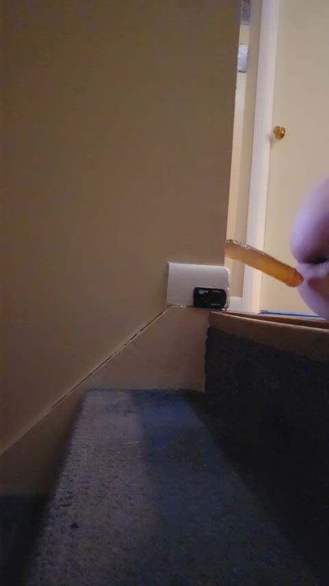Hey Baby, I love fucking my tight ass knowing that you're watching me😍 and getting really hard. I hope that I make you cum a really big load. 😋😋😋Follow me if you want to see more of my tight fucking ass 💋 thumbnail