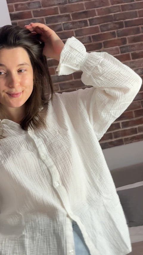 How do I look without makeup?