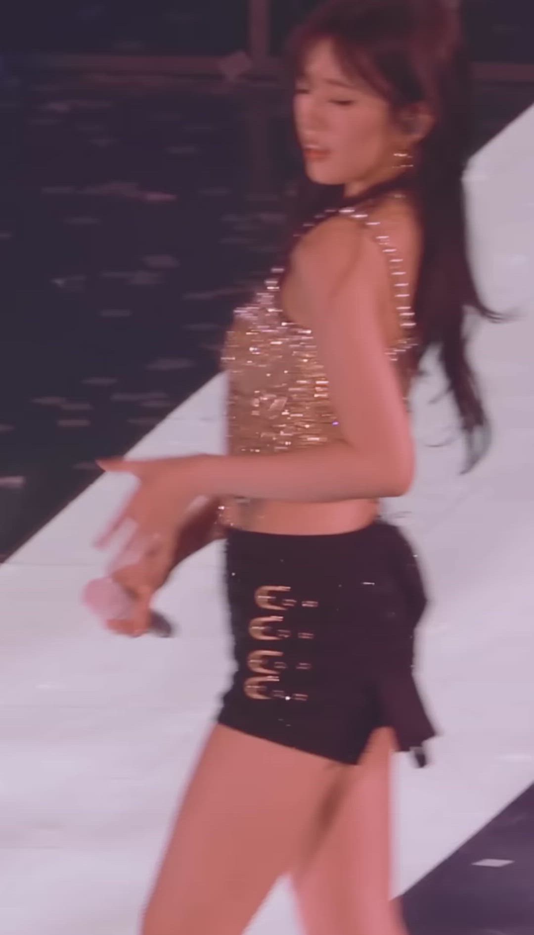IVE - Yujin