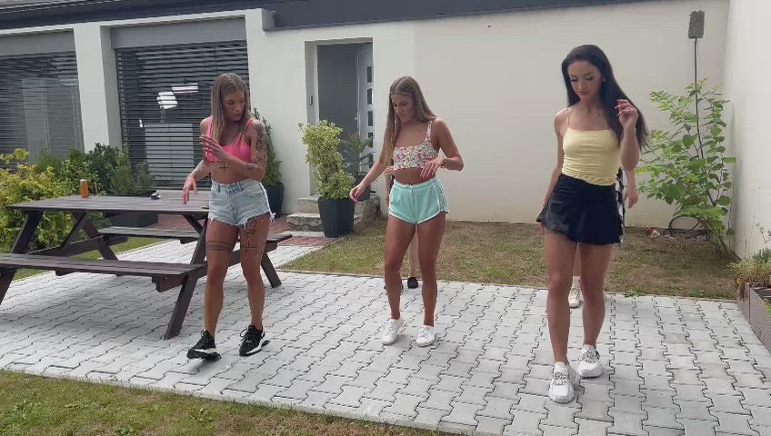 Dancing queens arriving home in time for breakfast | Dellai Eveline & Dellai Silvia & Katy Rose & Zuzu Sweet & Sereyna Gomez