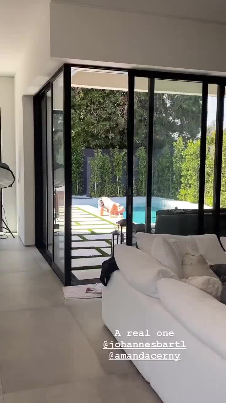 Wait for it 🍑
