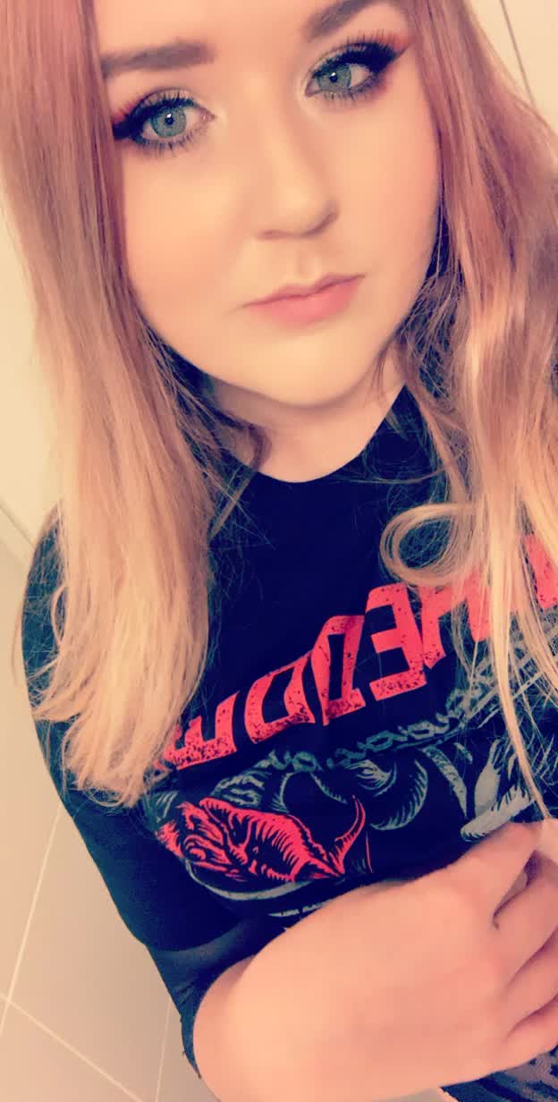 Come put me in that friday bliss.