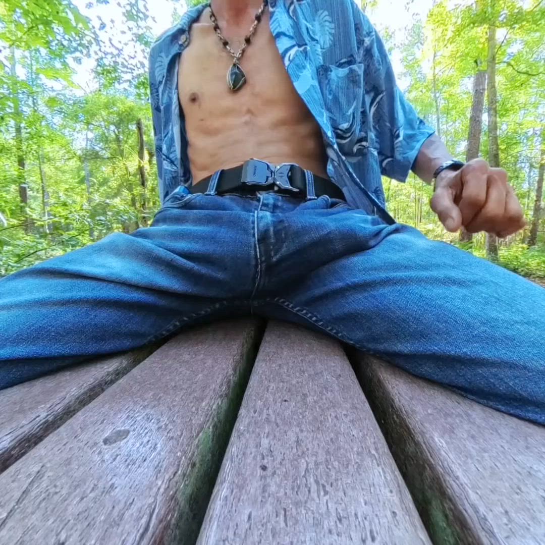 I’ll Stroke While I Wait For You