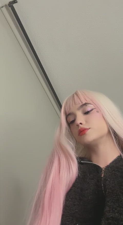 are older men really into petite girls? y or n