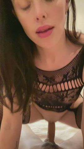 Oh Im cuming, Im cuming [00:12]