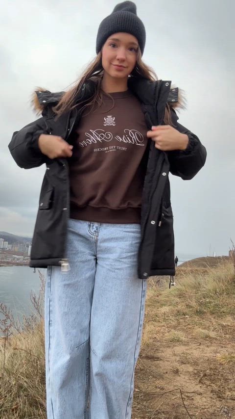 A perfect day to enjoy being naked outdoors