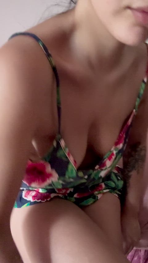 I think I will never wear a bra underneath my dress