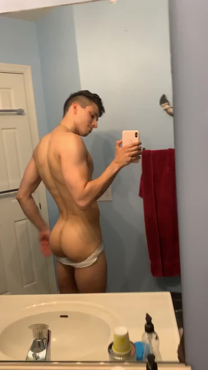 Another gif for you guys 😘
