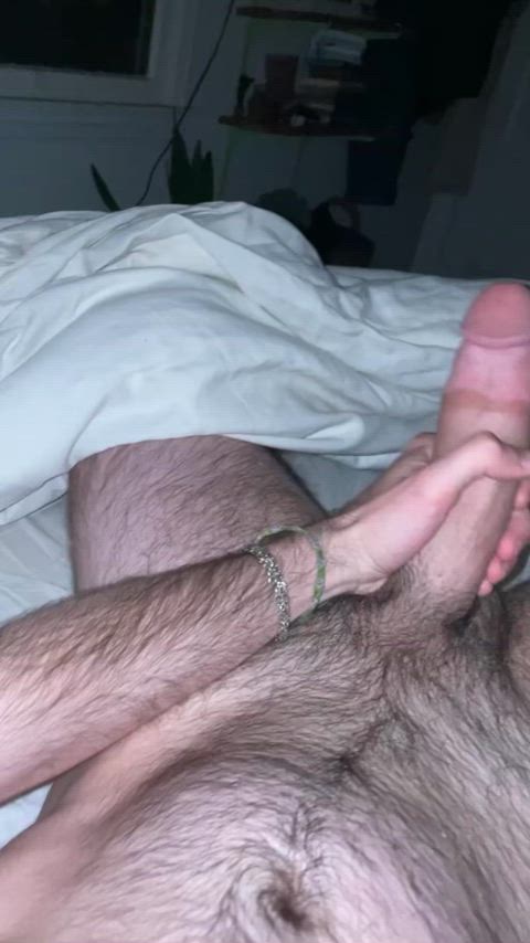 can't sleep... wish my roommate would come suck it