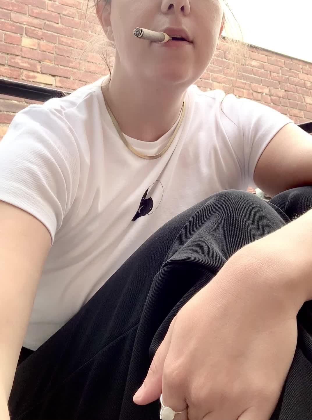 A giant spliff is needed today bb’s 😘