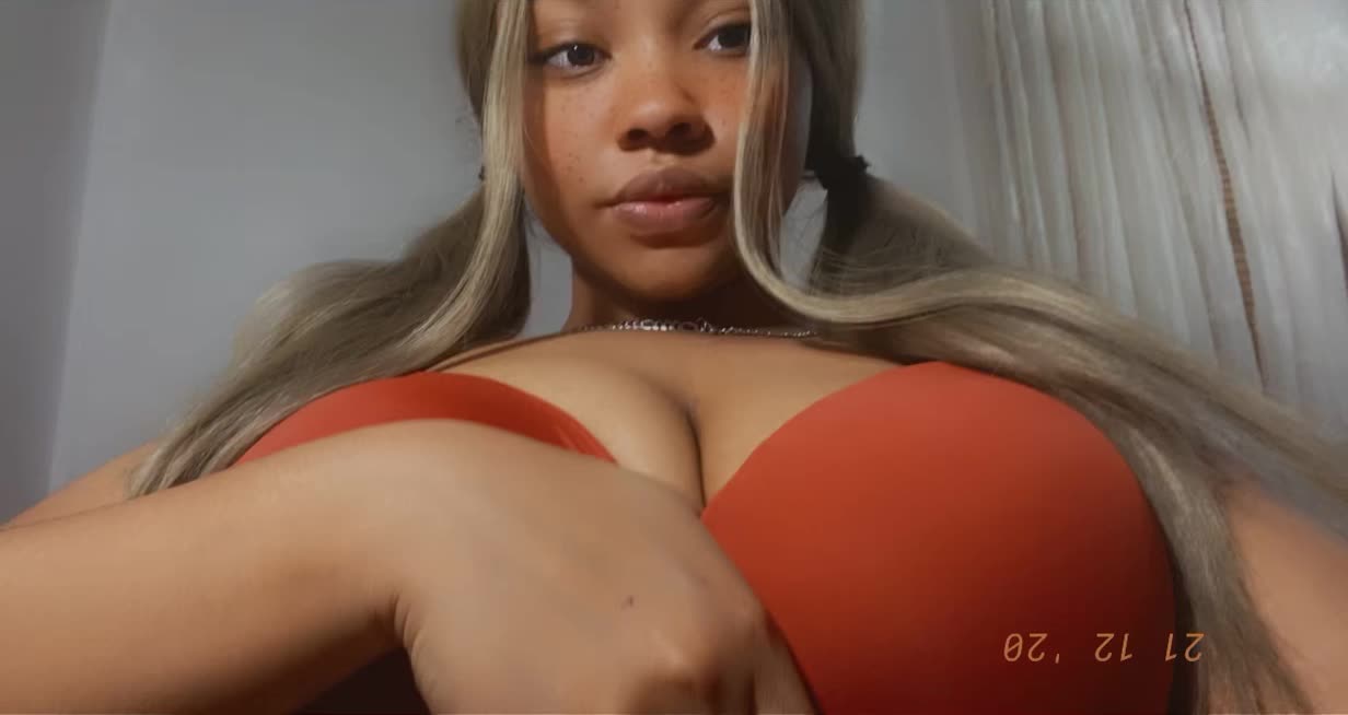 Pigtails and big boobs?🥺🥰