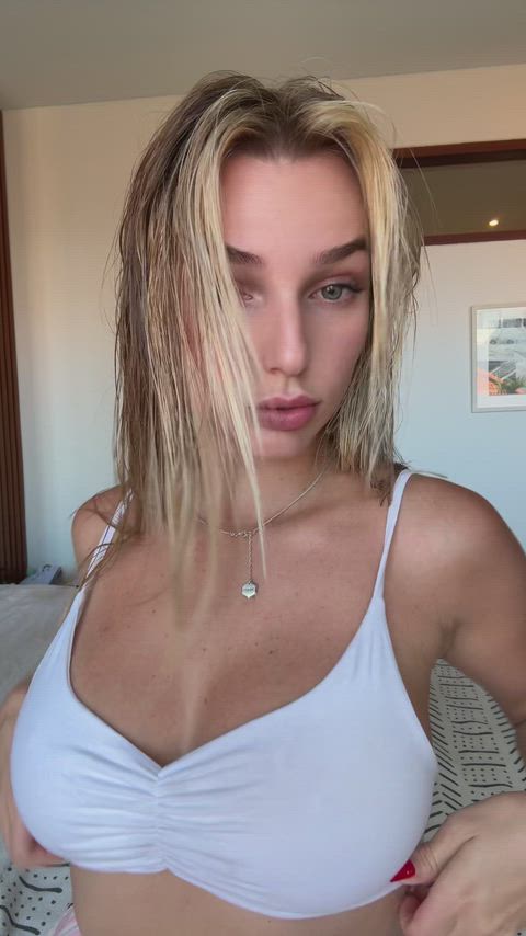 Big Tits Blonde Boobs Bouncing Tits Cute Huge Tits Natural Tits OnlyFans Teen Titty Drop Porn GIF by sandra_hot