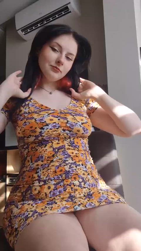say yes if my tits caught your eye
