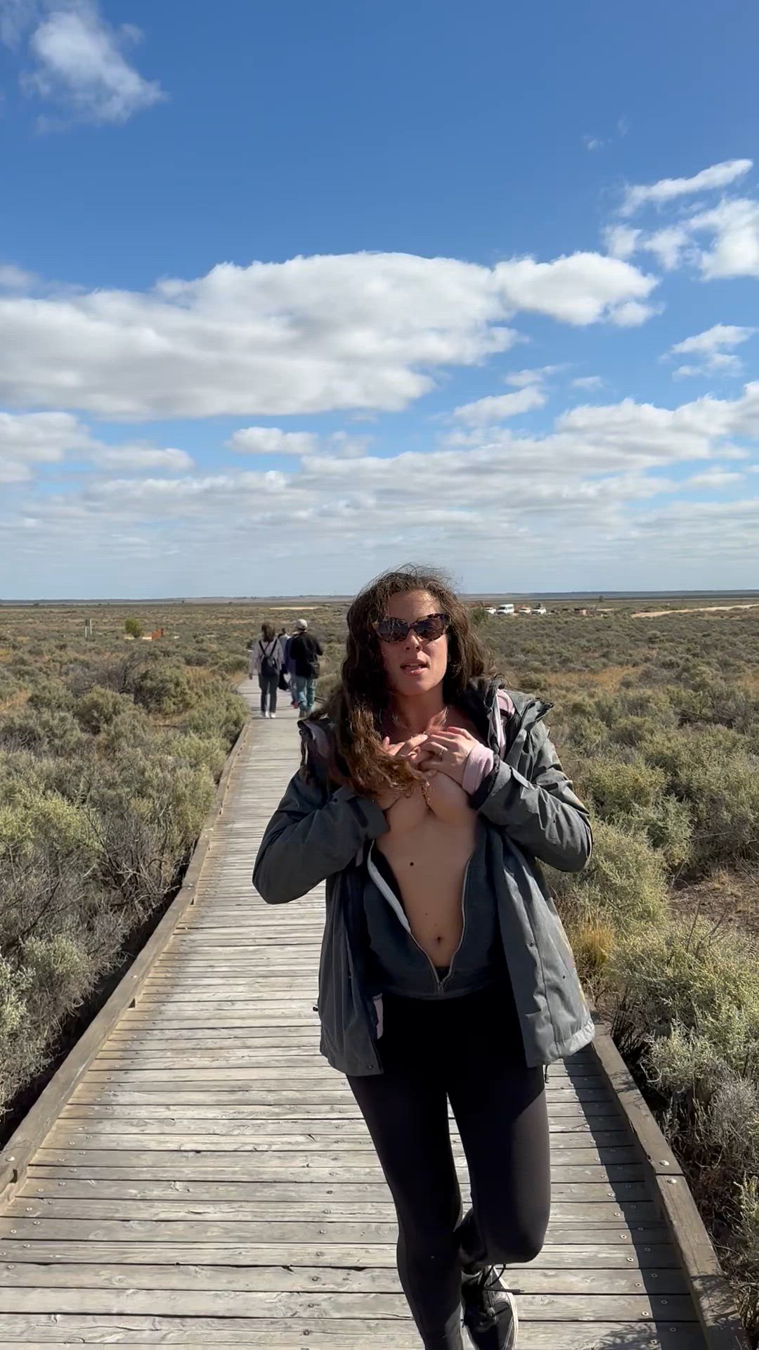 I got a bit hot during this hike [GIF]