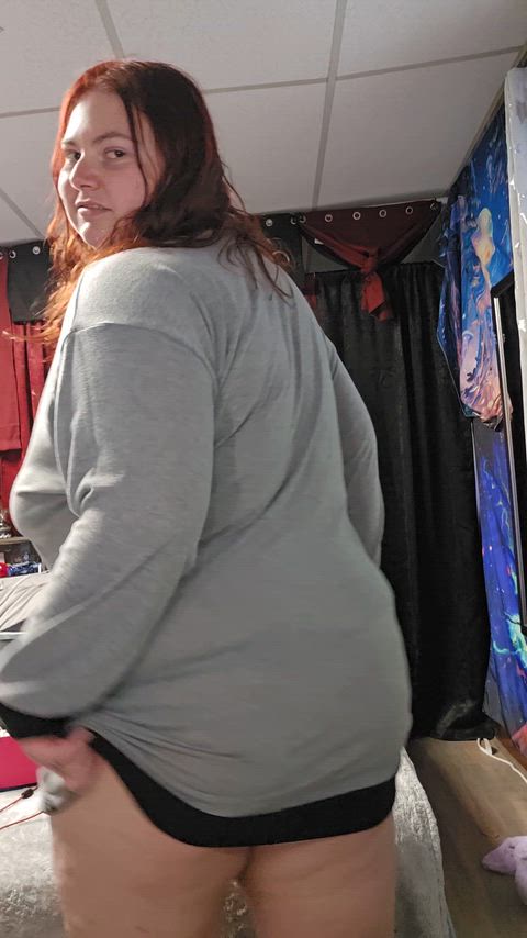 Stripping and a tiity drop!