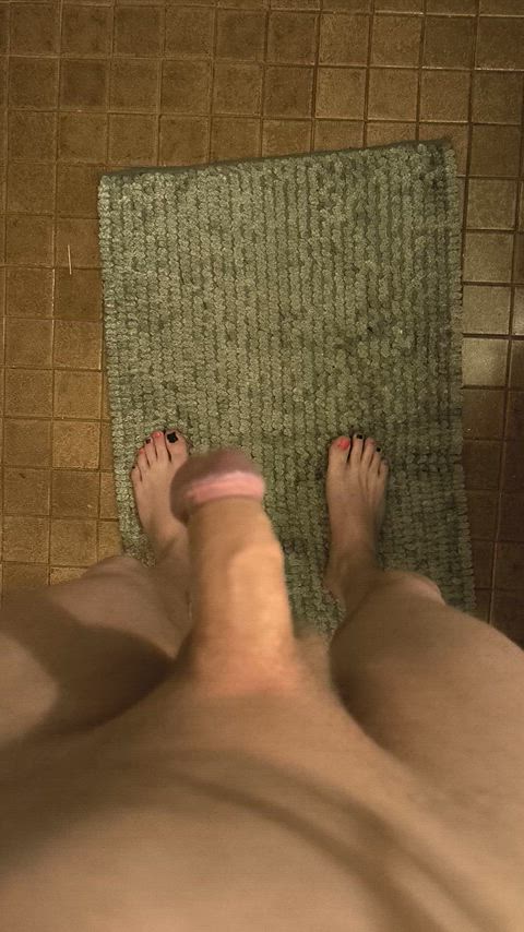 Look at my cock.😉🖤