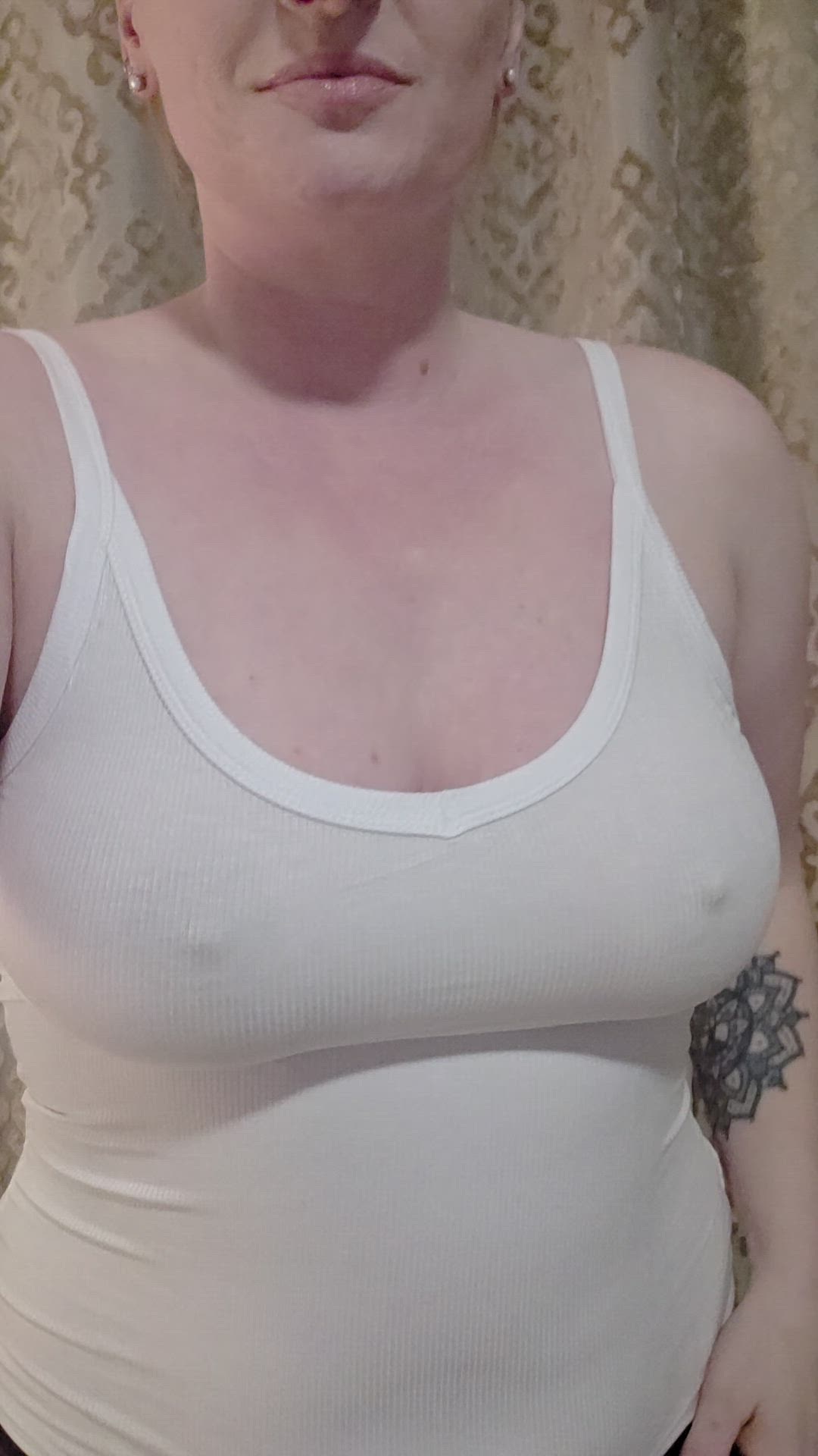 MILF Monday titty [drop]