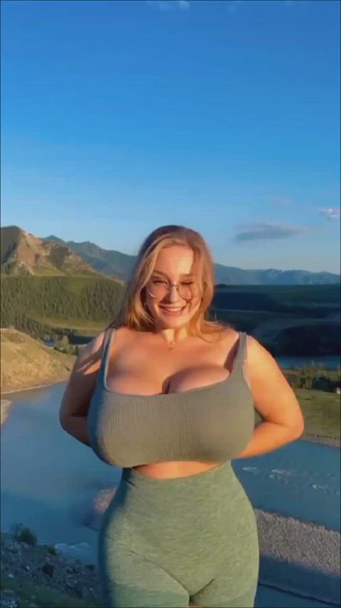 Big Tits Braless Huge Tits Tits Porn GIF by redrider45