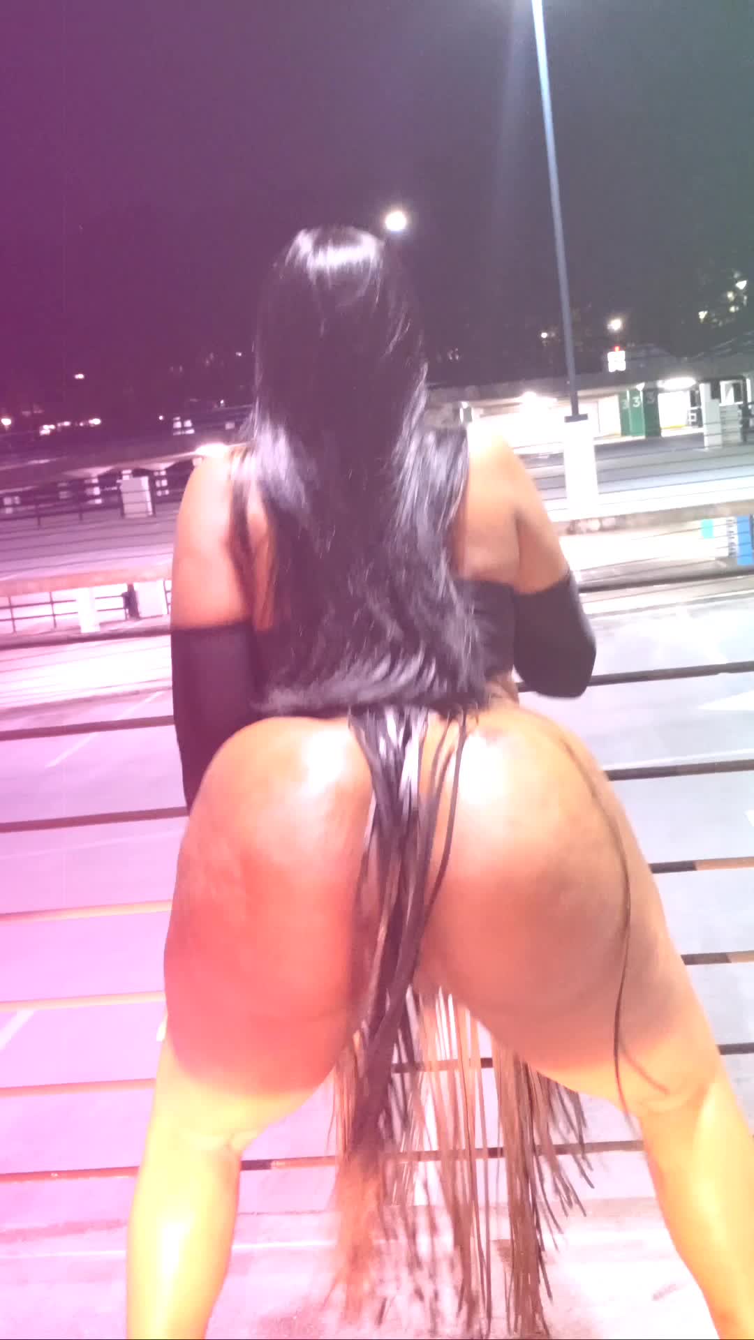 love the twerk🍑🍑