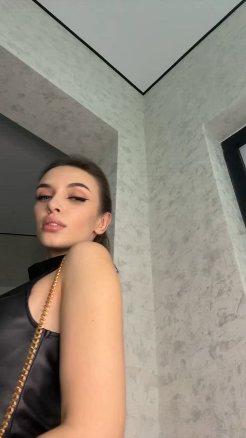 Sending nudess to every guy that upvts just say yes (I actually send, try me)<3