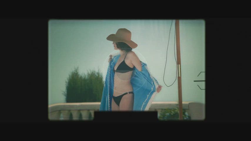 Tania Watson - Mrs. Playmen (S1Ep5, 2025)