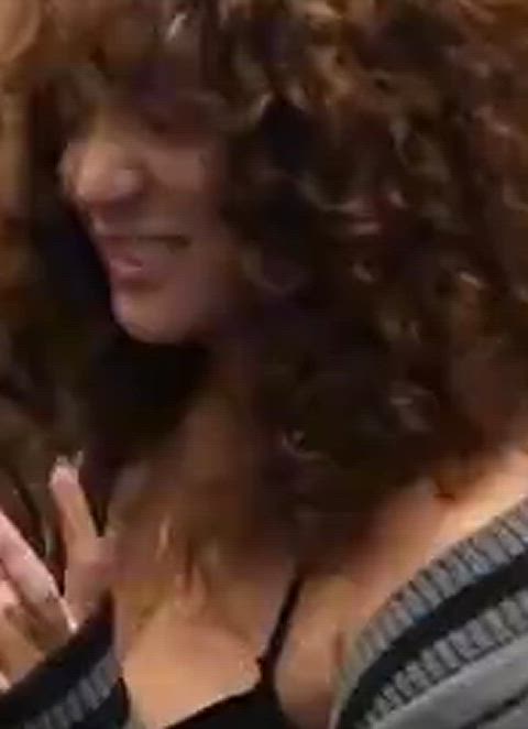 Amateur Big Tits Boobs NSFW Tits Porn GIF by xhsjsndnxjxnc