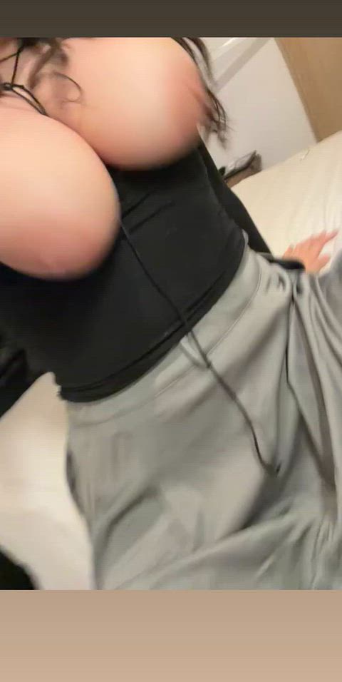 Amateur Big Tits OnlyFans Teen Tits Porn GIF by torywilsonof