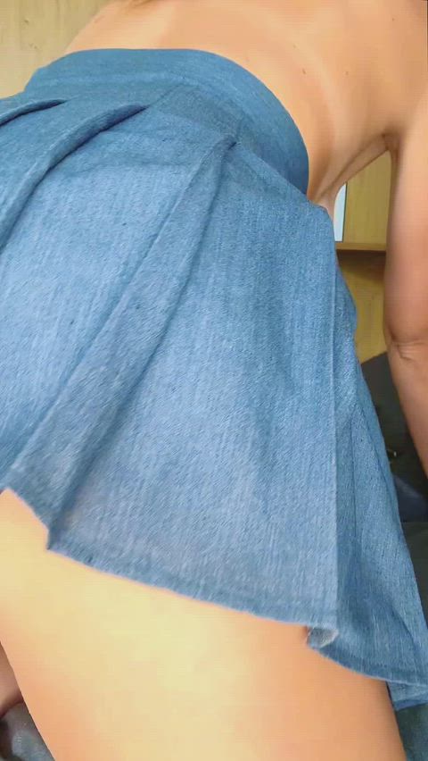 I'm so turned on right now, my ass and clit are ready for action!