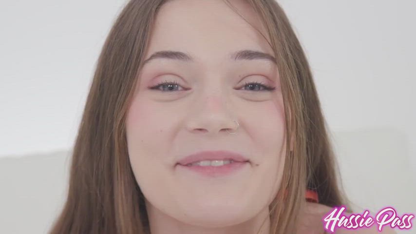 [Juniper Ren, 21] Petite Oregon Cutie Makes Her Debut!