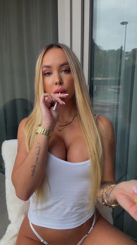 OnlyFans Smoking Teen Porn GIF by blushlovee