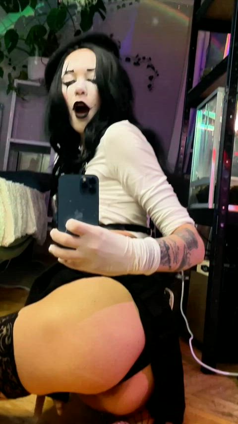 Model NSFW OnlyFans Porn GIF by glimmermallow