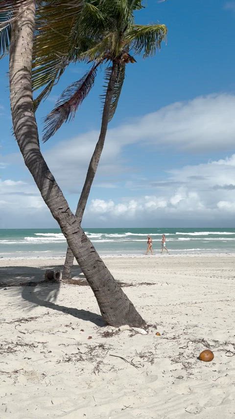 I am the queen of the beach