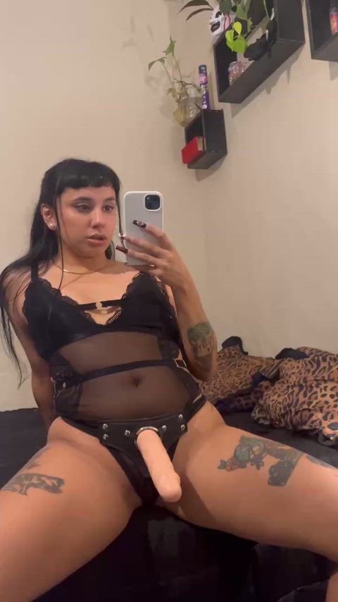 i feel like caging a slut and having him suckng my dick all weekend, are you the one?