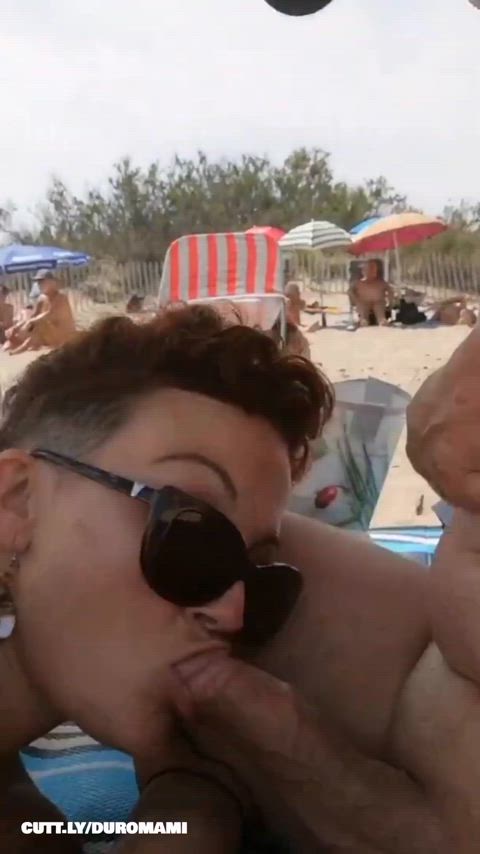 Amateur Beach Blowjob Freeuse Nudist Public Real Couple Porn GIF by duromami