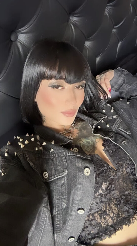 Teen amateur emo teen