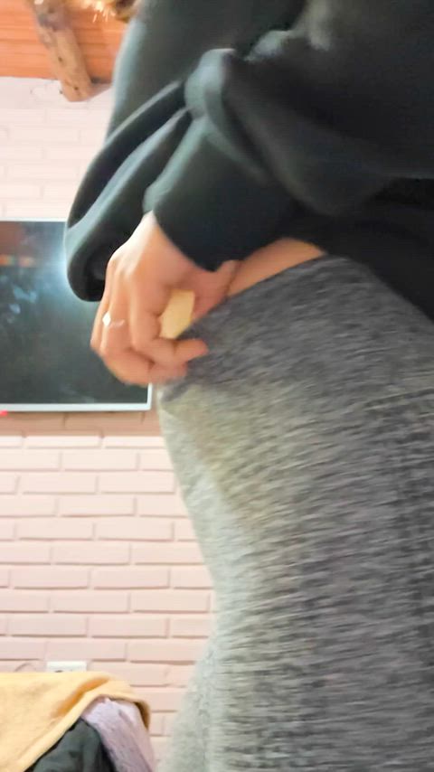 GargantuanUselessPeacock thumbnail
