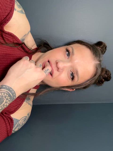 Playing with my clit to help me feel better in this freezing weather