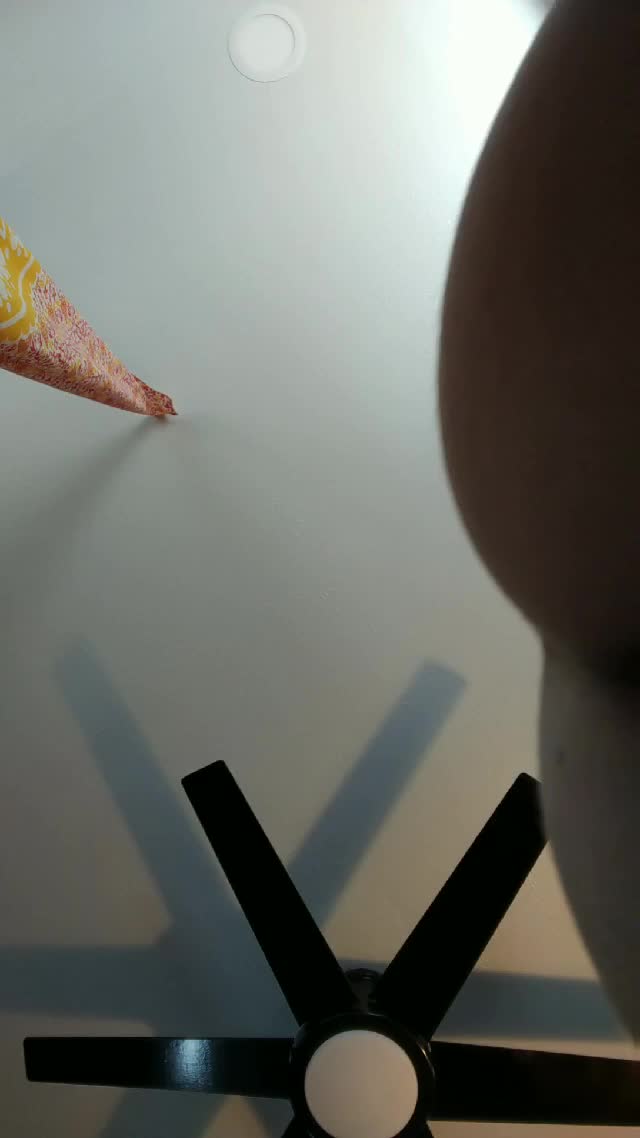 Dripping pussy gets very creamy very fast