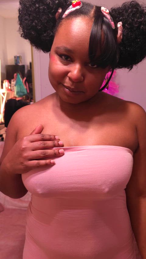 They're small, im sorry 😭😭 reveal