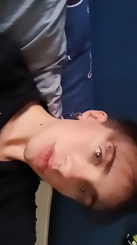 pretty boys deserve a good pounding~