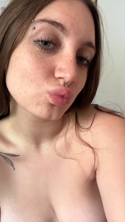 Quiero ser tu pequeño juguete personal