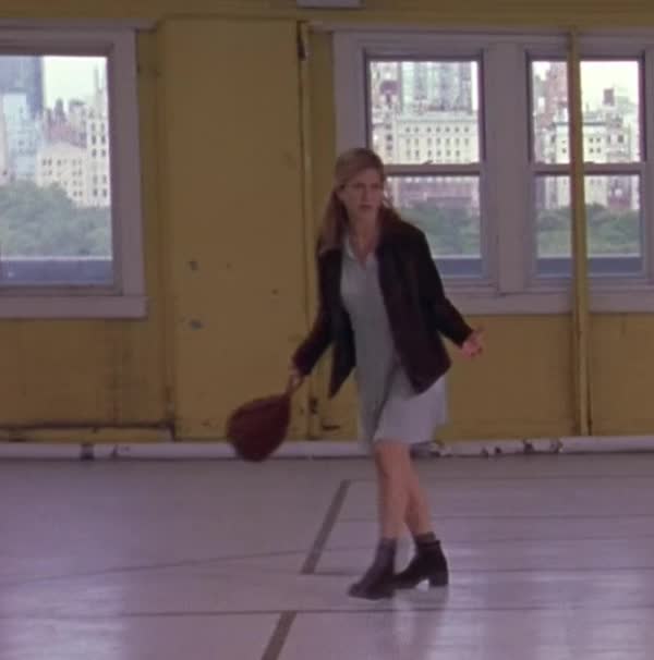 Quick plotflash from Jennifer Aniston in The Object Of My Affection