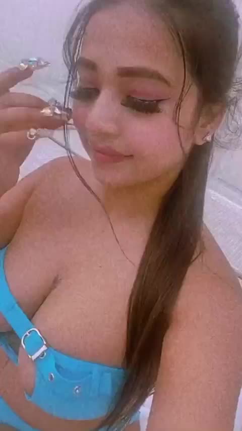 Indian Hottie 👙 WWYD 💦
