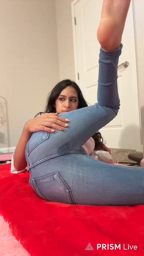 A big gush in the best stream yet! 😈 I’m Maria 💕 20, Latina, cute, a little kinky and naughty 😈 come take a peek at my Fansly 👀 You might just find your new favorite girl there… Come view my page & subscribe 💕 thumbnail