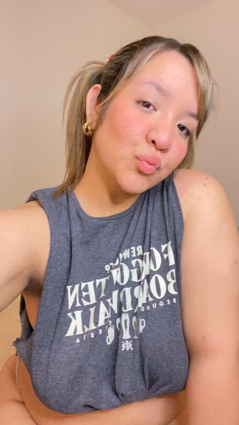 would u trace my belly button with your tongue? ;p