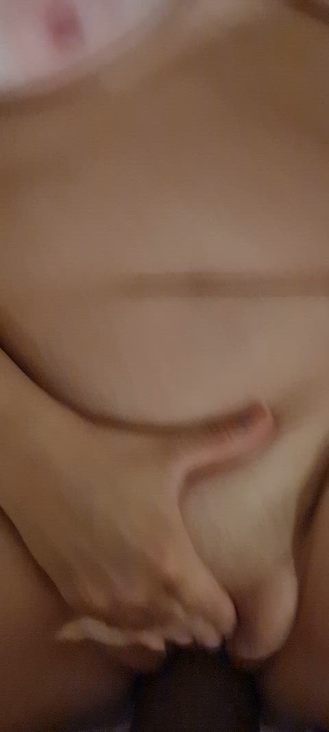 Size queen working it
