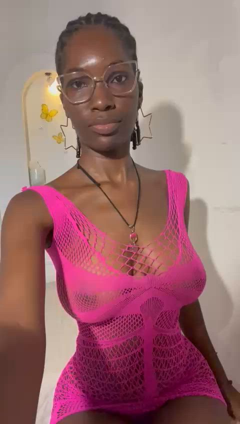 https://es.stripchat.com/Tahira_21_ thumbnail